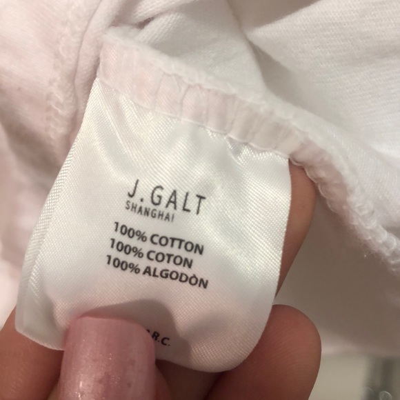 Brandy Melville t-shirt - Picture 3 of 3